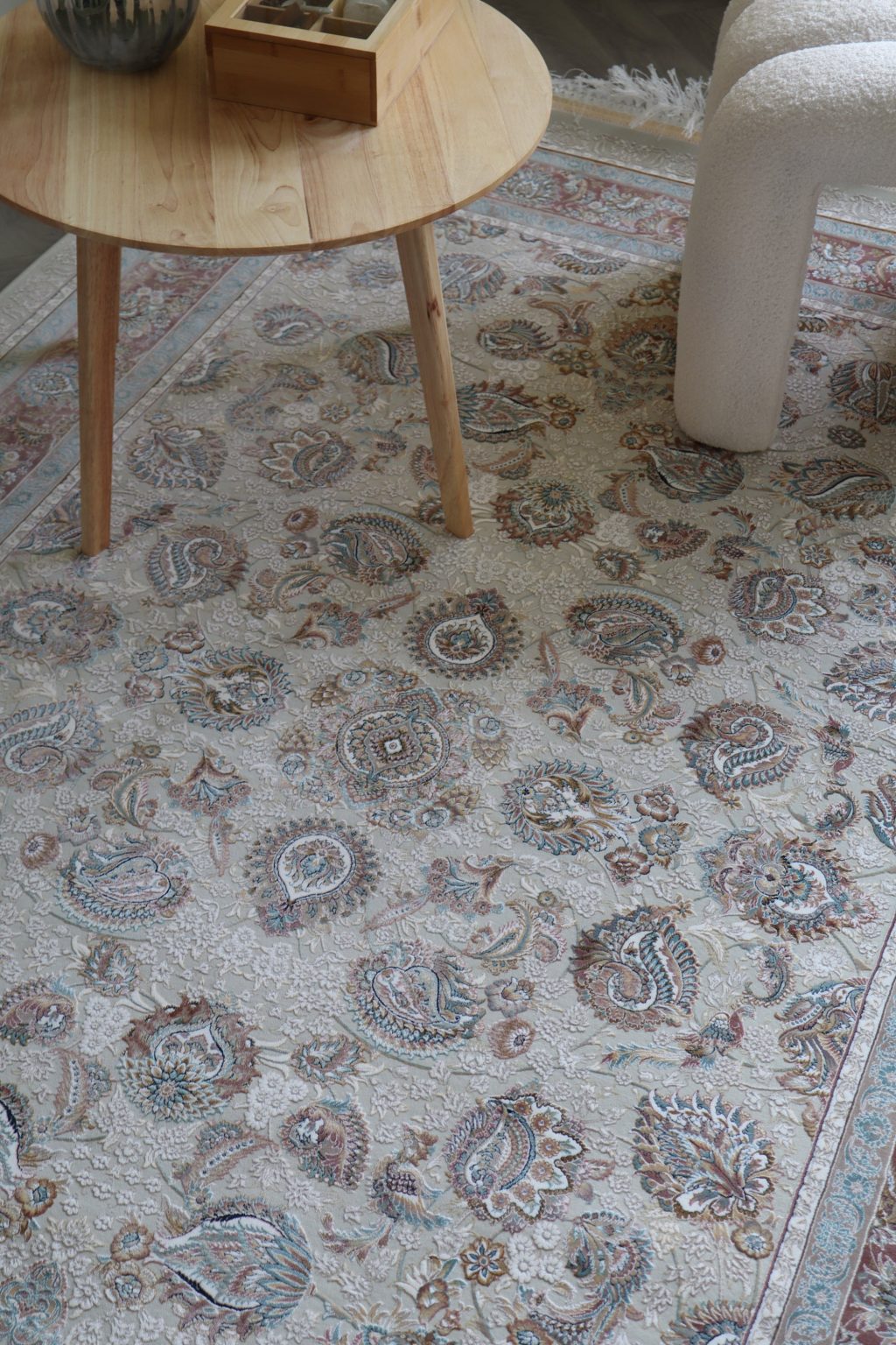 Bahar rug under a round side table
